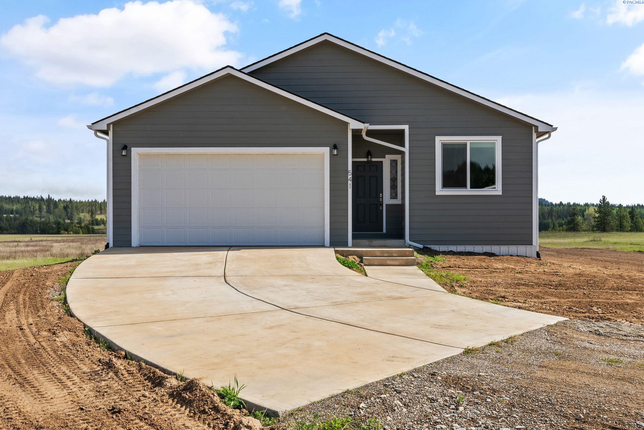 Newport, Washington 99156, United States, 3 Bedrooms Bedrooms, ,2 BathroomsBathrooms,Residential,Active,120587