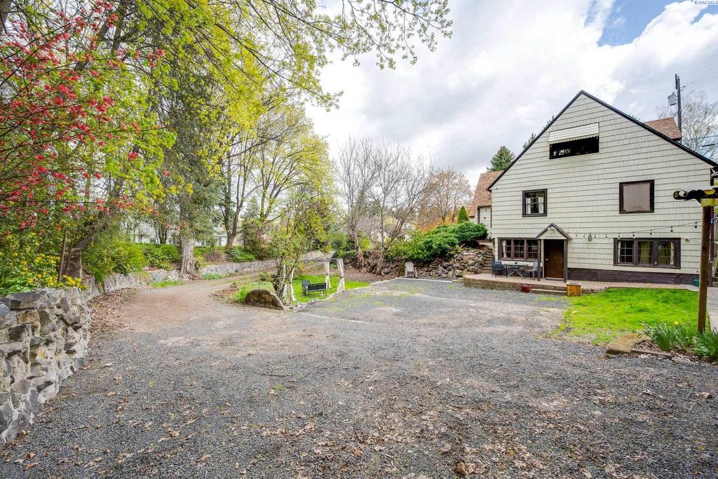 Photo of 904 S Mill Street, Colfax, WA 99111 (MLS # 283521)