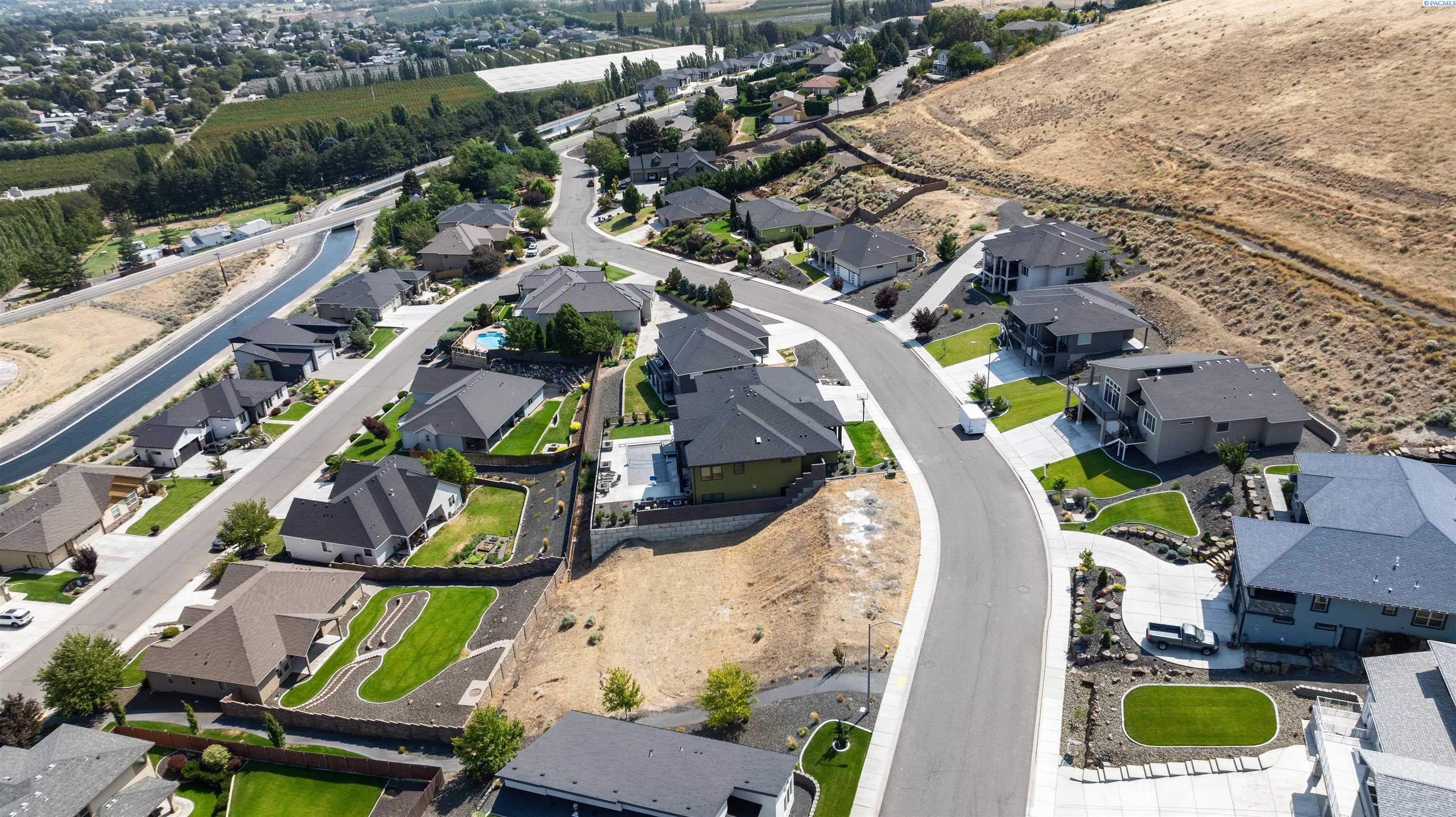 Kennewick, Washington 99337, United States, ,Land,Pending,42591