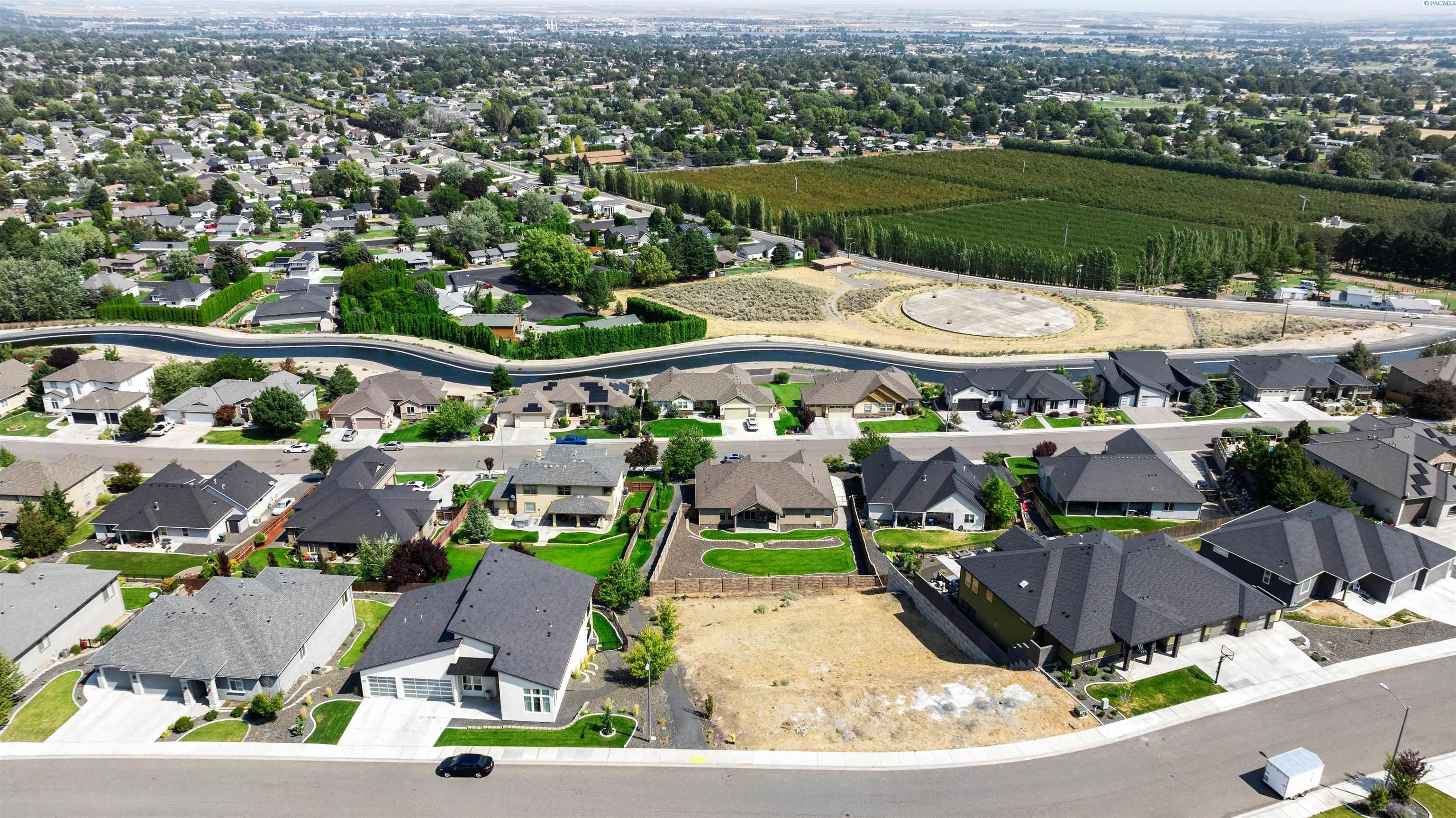 Kennewick, Washington 99337, United States, ,Land,Pending,42591