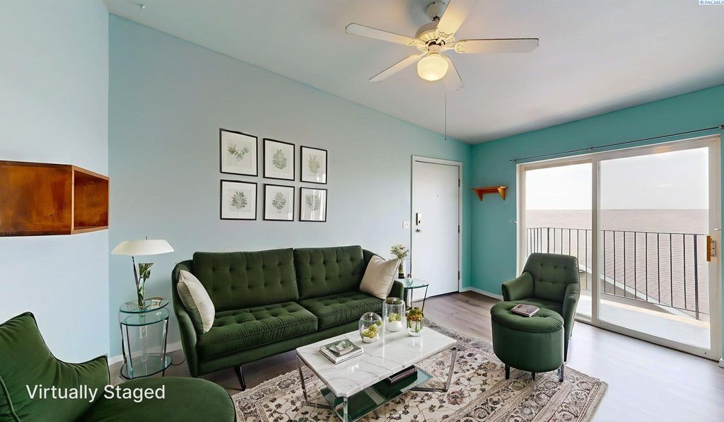 Photo of 1645 NE Merman Drive #D 301, Pullman, WA 99163 (MLS # 285409)