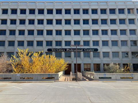 Photo of 1200 Jadwin Avenue, Richland, WA 99352 (MLS # 280820)