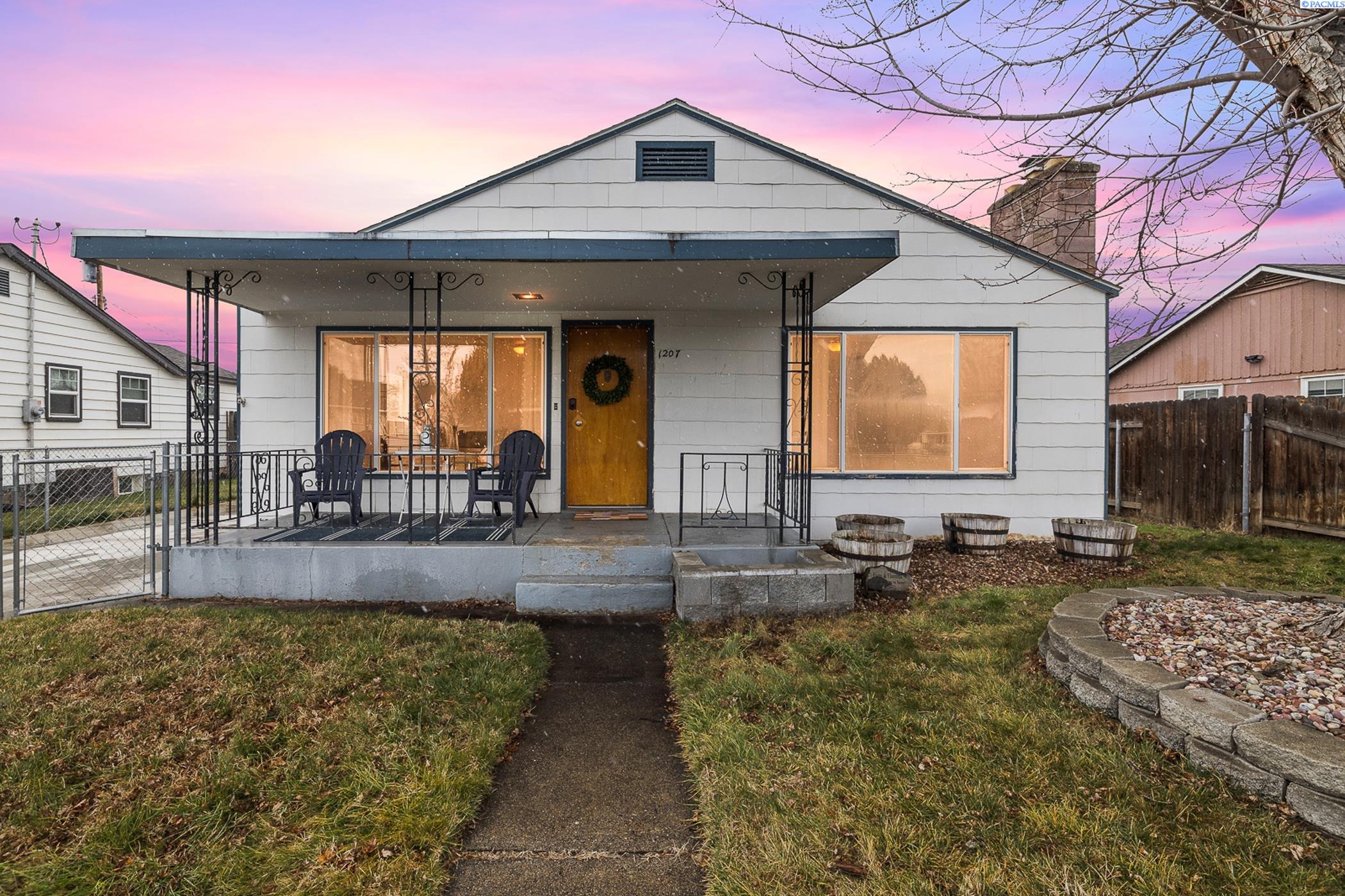 Richland, Washington 99354, United States, 3 Bedrooms Bedrooms, ,1 BathroomBathrooms,Residential,Pending,6603