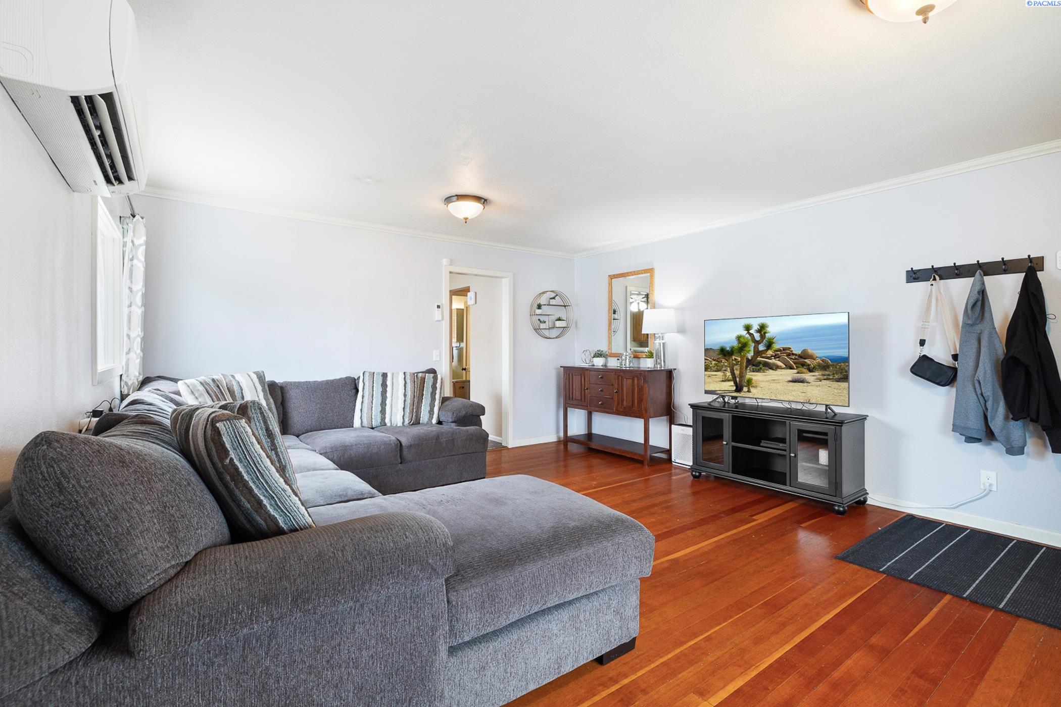 Richland, Washington 99354, United States, 3 Bedrooms Bedrooms, ,1 BathroomBathrooms,Residential,Pending,6603