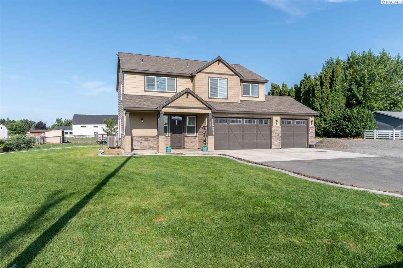 Photo 1 of 1 — 258 Gallant Rd, Burbank, WA 99323
