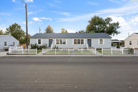 Photo of 1511 Goethals Dr, Richland, WA 99354 (MLS # 288312)