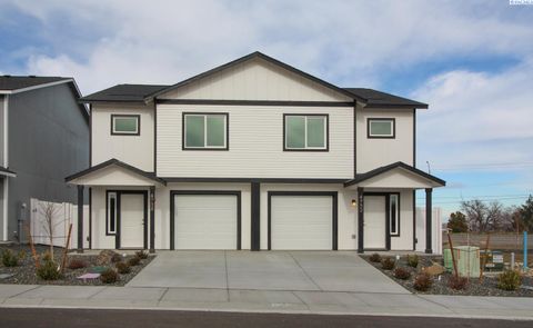Photo of 4738 W Quinault Place, Kennewick, WA 99336 (MLS # 290633)