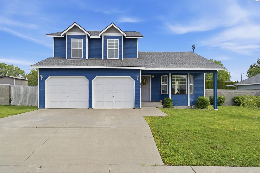 Photo of 1708 W 24th Ave, Kennewick, WA 99337 (MLS # 292909)