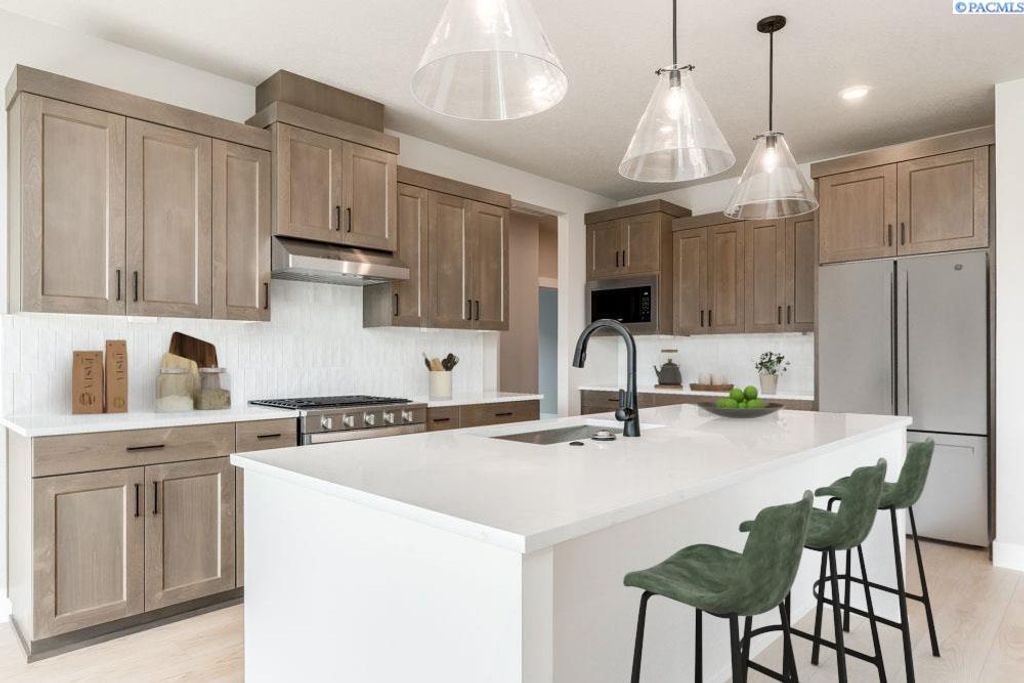 Photo of 5705 Flathead Ave, Pasco, WA 99301 (MLS # 291041)