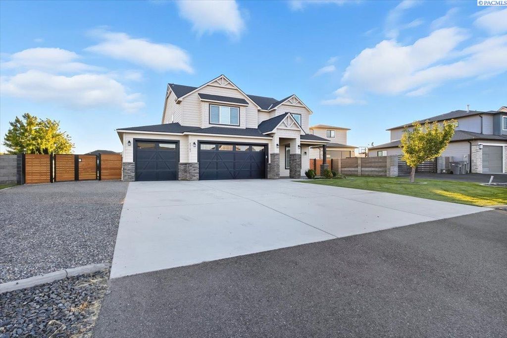 Photo of 89703 E Sagebrush Rd, Kennewick, WA 99338 (MLS # 288335)