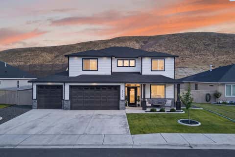 Photo of 4315 Cowlitz BLVD, Richland, WA 99352 (MLS # 294231)