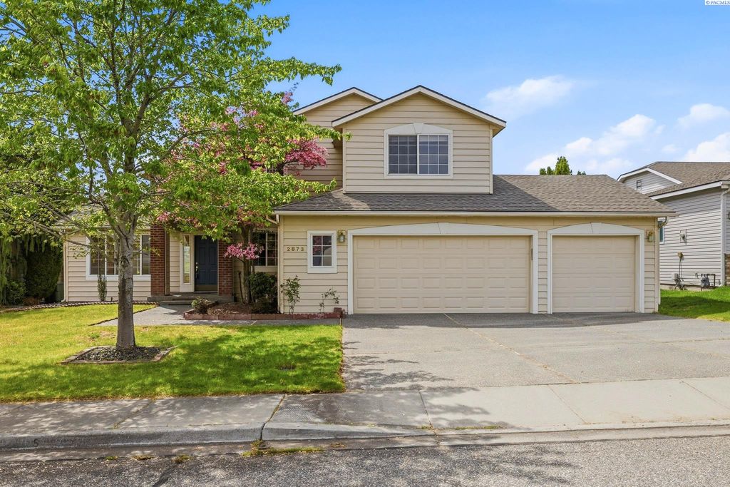 Photo of 2873 Troon Ct, Richland, WA 99354 (MLS # 292338)