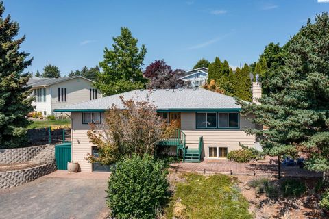 Photo of 718 S Scenicview Dr, Colfax, WA 99111 (MLS # 290836)