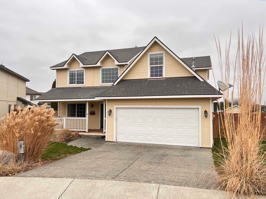 Photo of 3413 S Buntin St, Kennewick, WA 99337 (MLS # 290000)