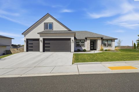 Photo of 1031 Nez Perce Ln, Richland, WA 99352 (MLS # 292161)