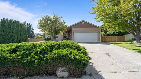 Photo of 1503 W 46th Ave, Kennewick, WA 99337 (MLS # 287604)