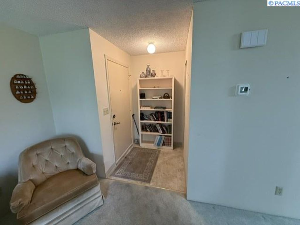 Photo of 4203 #11 W Kennewick Ave, Kennewick, WA 99336 (MLS # 292982)