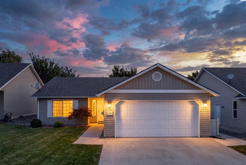 Photo of 1625 Foxglove Ave, Richland, WA 99352 (MLS # 294803)