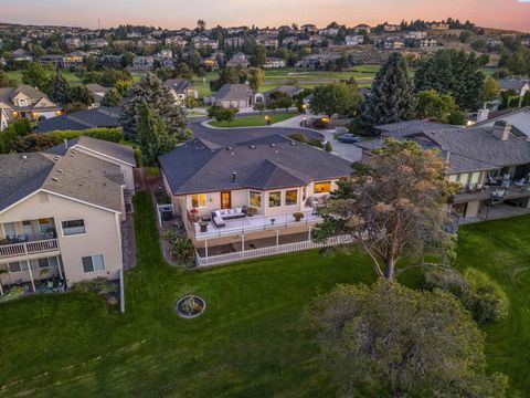 Photo of 3501 S Quillan Ct, Kennewick, WA 99337 (MLS # 287590)