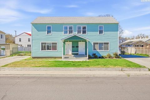 Photo of 1219 Mcpherson Ave, Richland, WA 99354 (MLS # 291896)