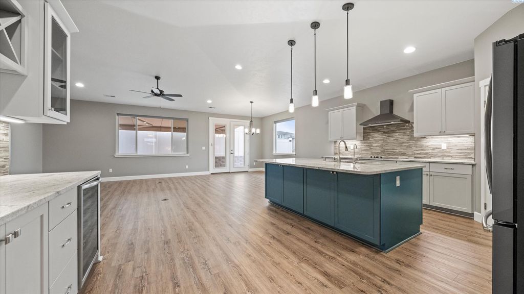 Photo of 2763 Carefree Loop, West Richland, WA 99353 (MLS # 289886)