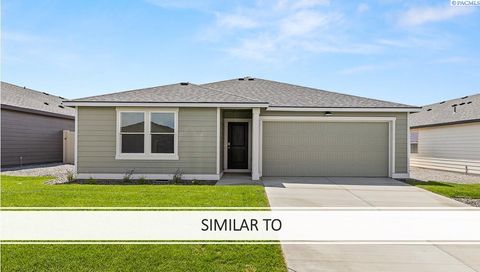 Photo of 11220 Buckingham Drive, Pasco, WA 99301 (MLS # 292857)