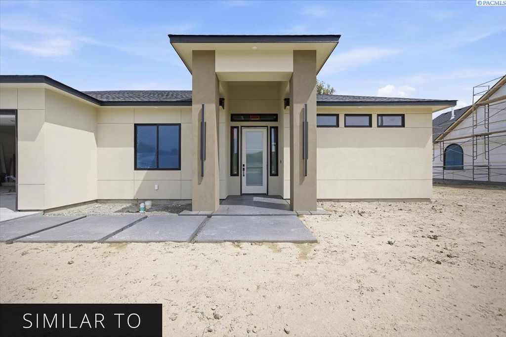 Photo of 8034 W 12th Ave, Kennewick, WA 99338 (MLS # 292952)