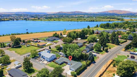 Photo of 2220 Road 92, Pasco, WA 99301 (MLS # 294620)
