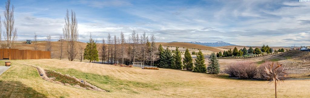 Photo of 4469 Airport Rd, Pullman, WA 99163 (MLS # 289826)