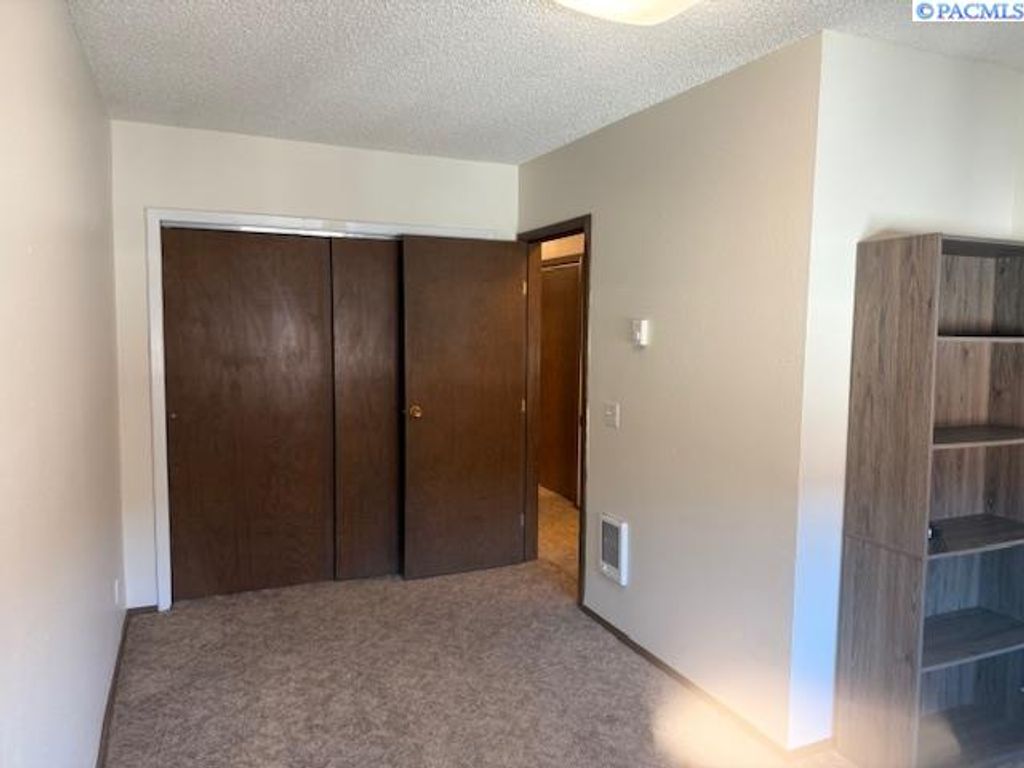 Photo of 203 N Mill St #304, Colfax, WA 99111 (MLS # 288516)