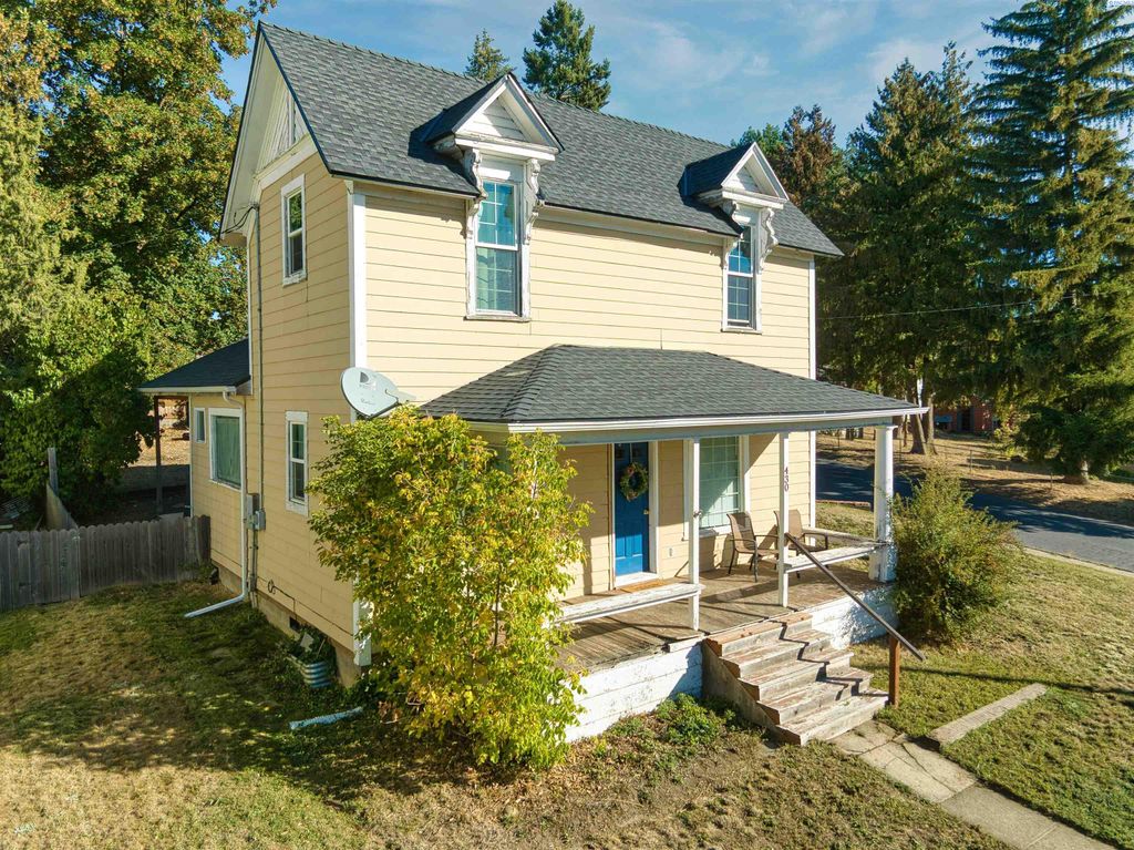 Photo of 430 E Mohr St, Palouse, WA 99161 (MLS # 289186)