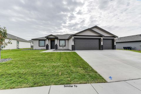 Photo of 10519 Atlantic Dr, Pasco, WA 99301 (MLS # 288327)