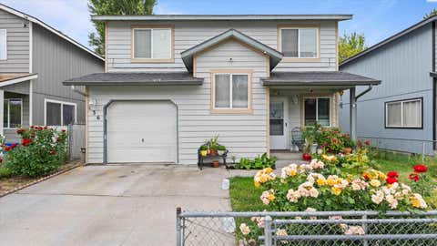 Photo of 836 S Elm St, Kennewick, WA 99336 (MLS # 293330)