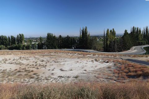 Photo of Lot 5 W 56th Ave, Kennewick, WA 99337 (MLS # 288762)