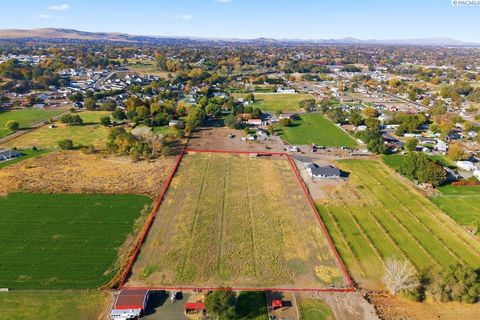 Photo of TBD S Lot 3 Gum St, Kennewick, WA 99337 (MLS # 288604)