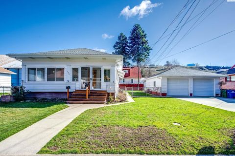 Photo of 506 N West St, Colfax, WA 99111 (MLS # 291169)