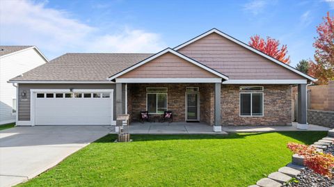 Photo of 2409 S Edison St, Kennewick, WA 99338 (MLS # 288453) Photo of 2409 S Edison St, Kennewick, WA 99338 (MLS # 288453)