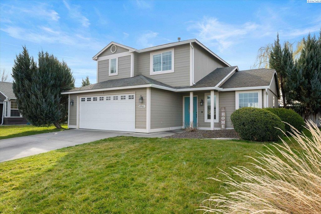 Photo of 8903 W Bonnie Ave, Kennewick, WA 99336 (MLS # 290942)