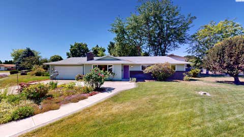Photo of 1921 Marshall Avenue, Richland, WA 99354 (MLS # 294020)
