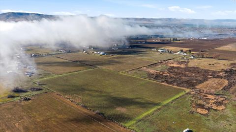Photo of Nka W Old Inland Empire Hwy, Prosser, WA 99350 (MLS # 290823)