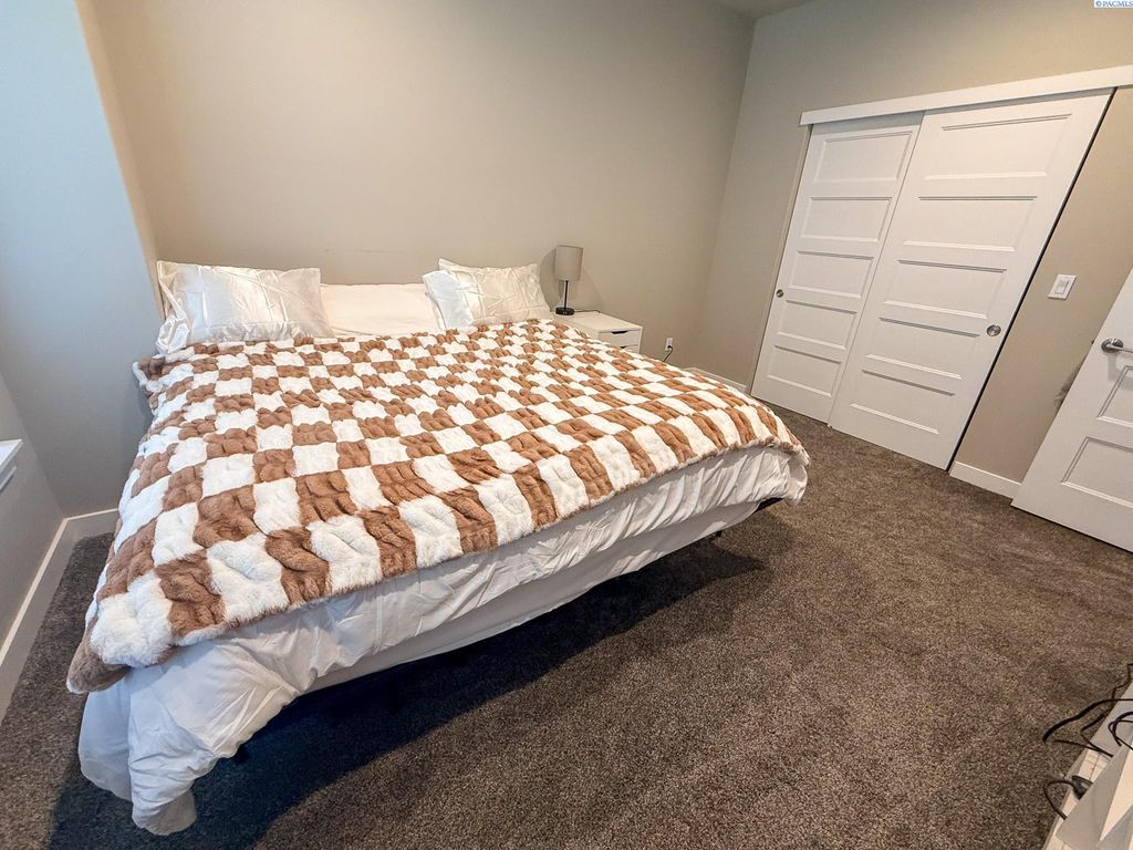 Photo of 2730 Friesian Court, West Richland, WA 99353 (MLS # 292615)