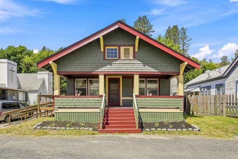 Photo of 401 N Lake St, Colfax, WA 99111 (MLS # 294409)