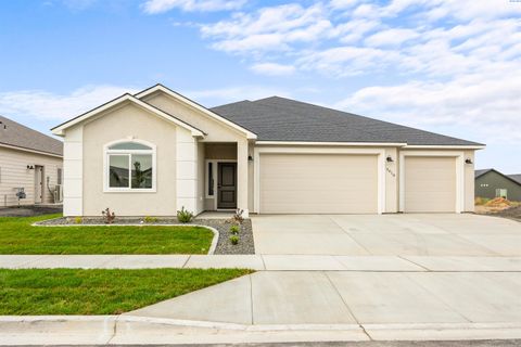 Photo of 3610 Morningside Parkway, Richland, WA 99352 (MLS # 287889)