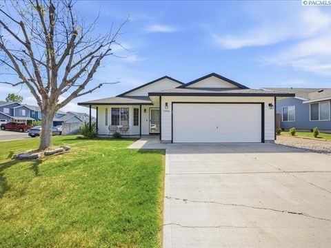 Photo of 7904 Redonda Dr, Pasco, WA 99301 (MLS # 292236)