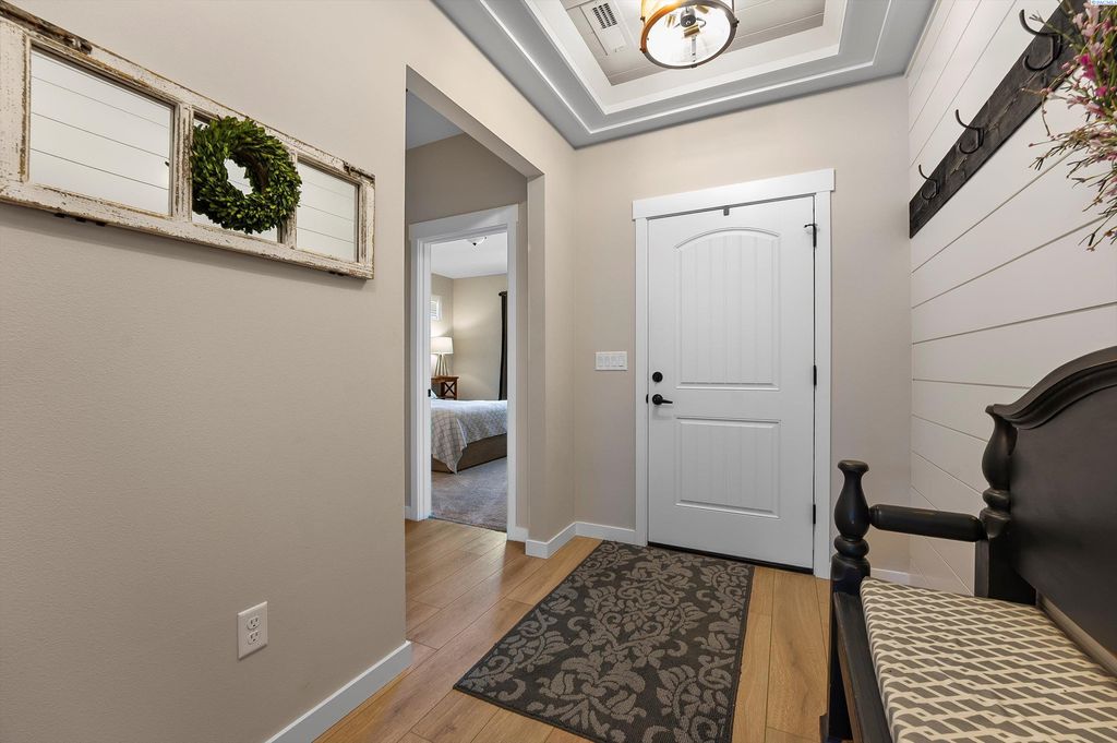 Photo of 2573 Brodie Ln, Richland, WA 99352 (MLS # 290666)