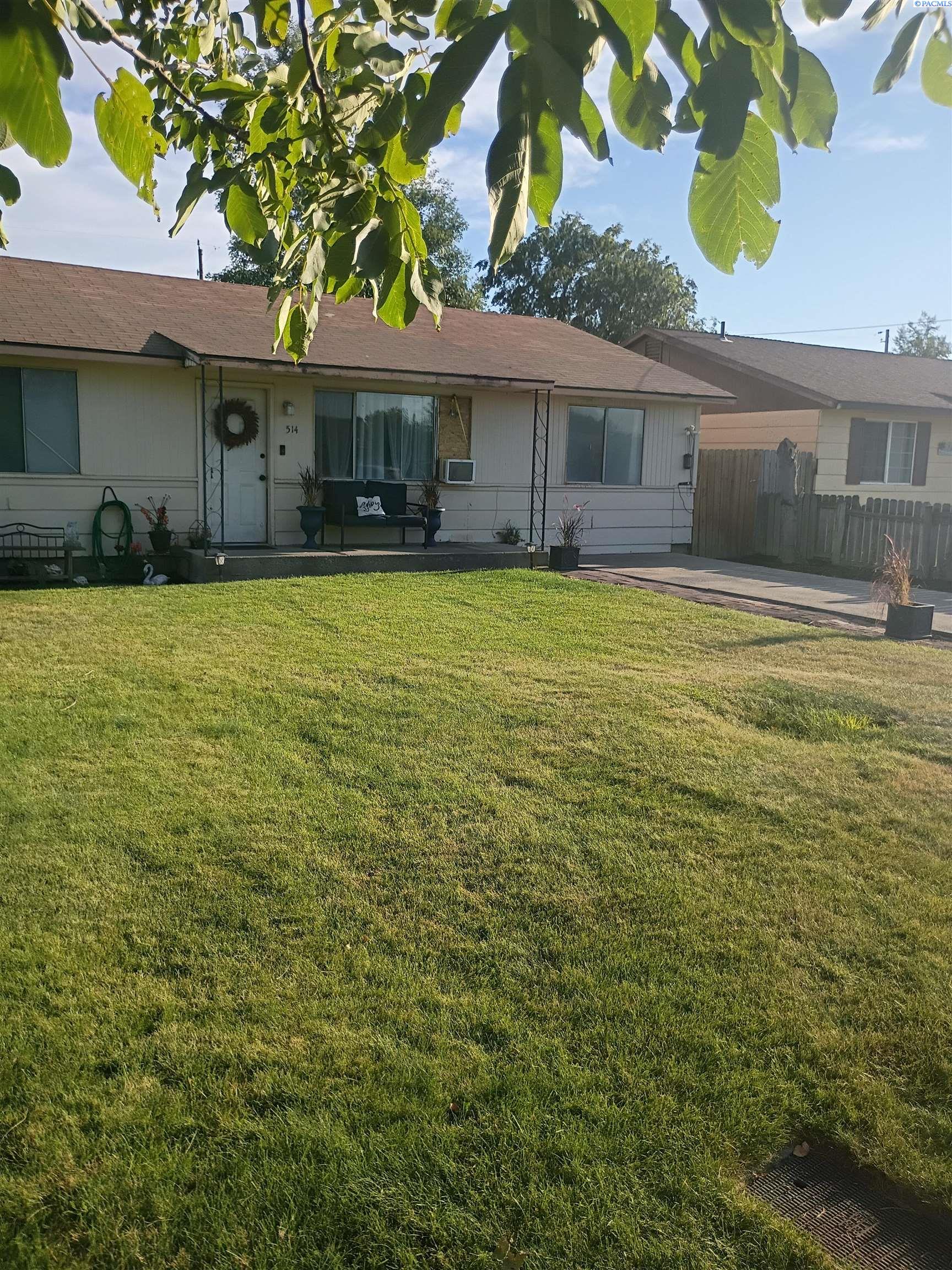 Photo 1 of 16 — 514 t Cedar St, Mabton, WA 98935