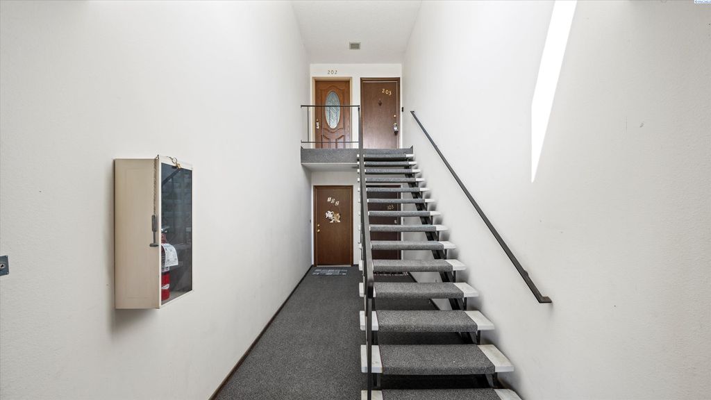 Photo of 629 N Fisher St #A203, Kennewick, WA 99336 (MLS # 291862)