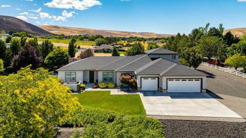 Photo of 29404 S Prse, Kennewick, WA 99338 (MLS # 293826)