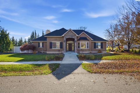 Photo of 9116 Tuscany Dr, Pasco, WA 99301 (MLS # 288984)