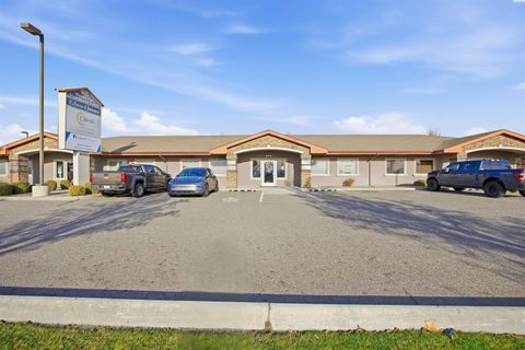 Photo of 6115-D Burden Blvd, Pasco, WA 99301 (MLS # 289727)